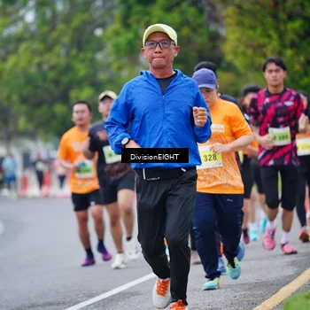 Runner Photo 8485149