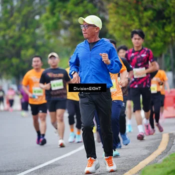 Runner Photo 8485212