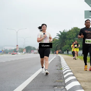 Runner Photo 8485236