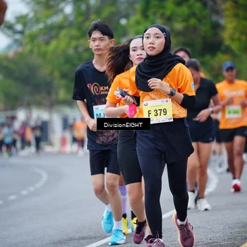 Runner Photo 8485243
