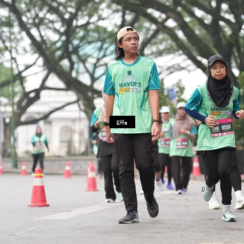 Runner Photo 8485247