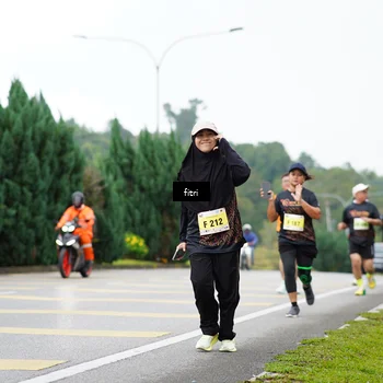 Runner Photo 8485295
