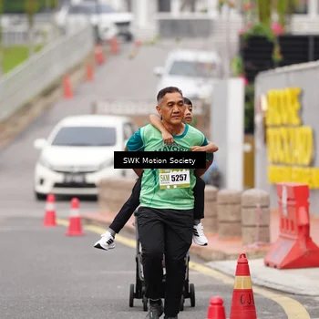 Runner Photo 8485339