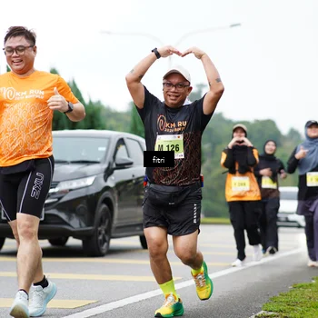 Runner Photo 8485354