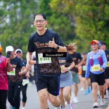 Runner Photo 8485375