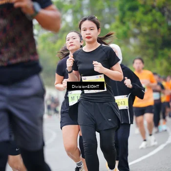 Runner Photo 8485392