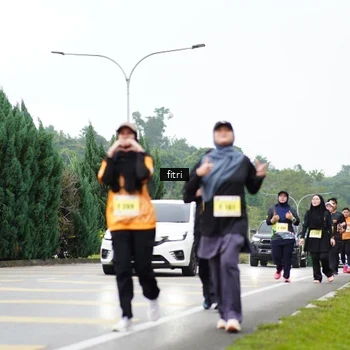 Runner Photo 8485445