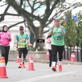 Runner Photo 8485463