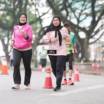 Runner Photo 8485493
