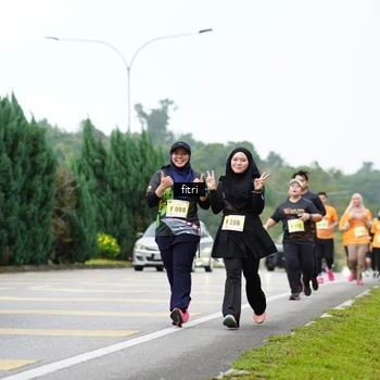 Runner Photo 8485533