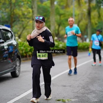 Runner Photo 8485560