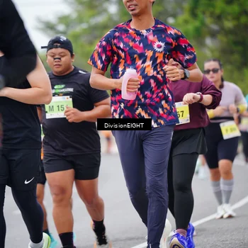 Runner Photo 8485676
