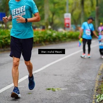 Runner Photo 8485736