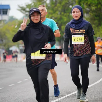 Runner Photo 8485740