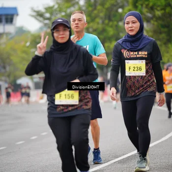 Runner Photo 8485753