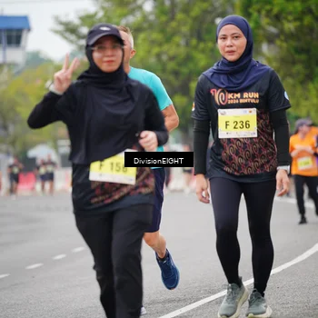 Runner Photo 8485755