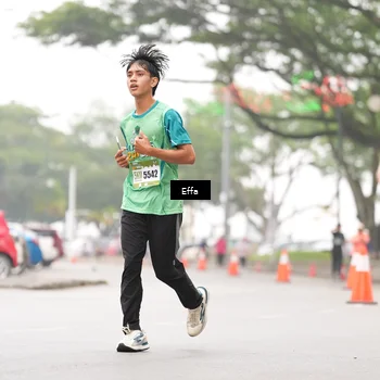 Runner Photo 8485763