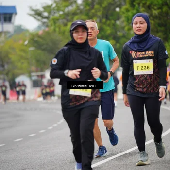Runner Photo 8485810
