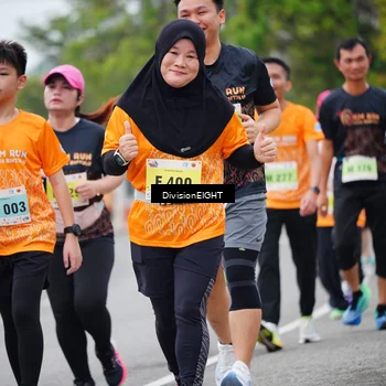 Runner Photo 8485824
