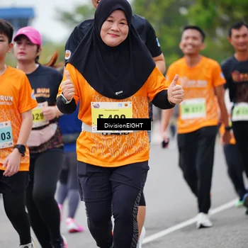 Runner Photo 8485842