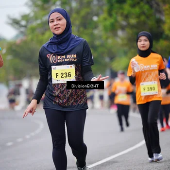Runner Photo 8485860