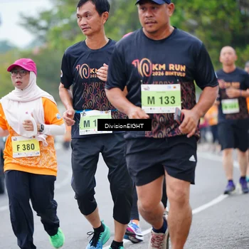 Runner Photo 8485877