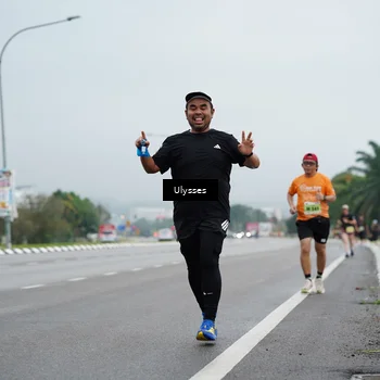 Runner Photo 8485901
