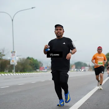 Runner Photo 8485937