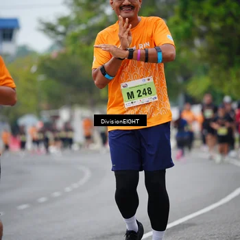 Runner Photo 8485949