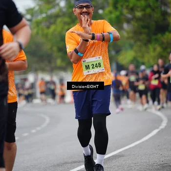Runner Photo 8485954
