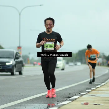 Runner Photo 8486055