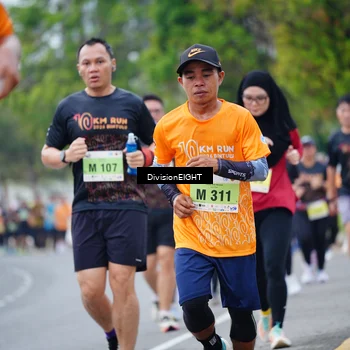 Runner Photo 8486129