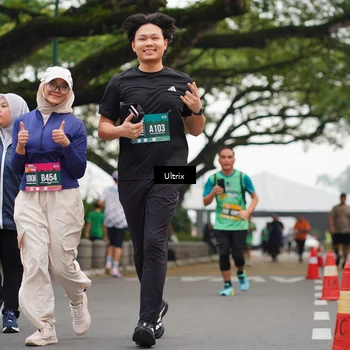Runner Photo 8486131