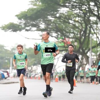 Runner Photo 8486176