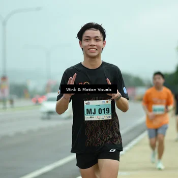 Runner Photo 8486211