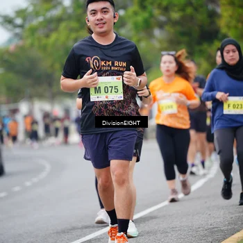 Runner Photo 8486217