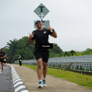 Runner Photo 8486242