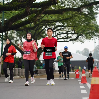 Runner Photo 8486249