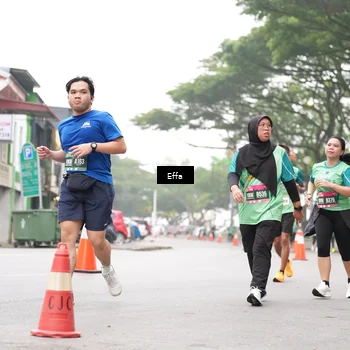 Runner Photo 8486265