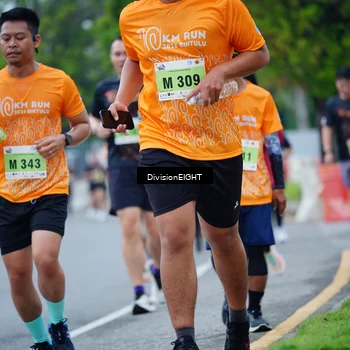 Runner Photo 8486306
