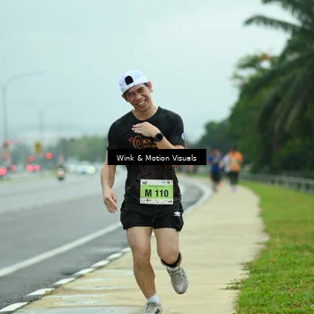 Runner Photo 8486324