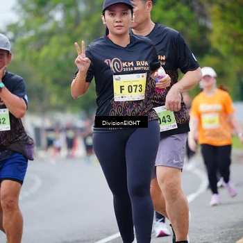 Runner Photo 8486335