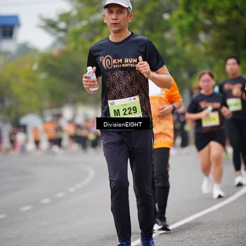 Runner Photo 8486392