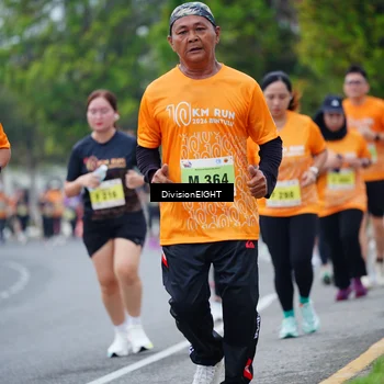 Runner Photo 8486465