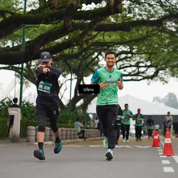 Runner Photo 8486471