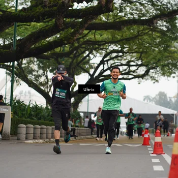 Runner Photo 8486476
