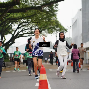 Runner Photo 8486505