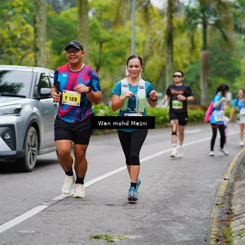 Runner Photo 8486524