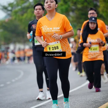 Runner Photo 8486533