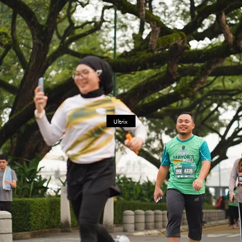 Runner Photo 8486564